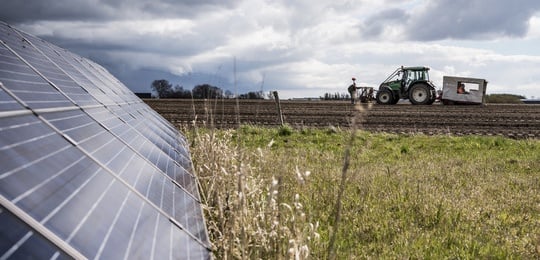PRESSEMEDDELELSE: Ny solcellepark giver strøm til 4000 husstande