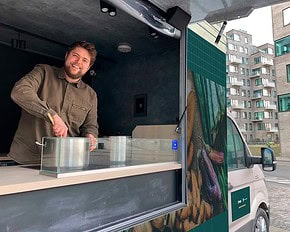 PRESSEMEDDELELSE – Smag risotto lavet af overskudsmad fra Irma