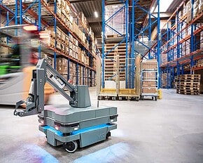 PRESSEMEDDELELSE – MiR og Telenor indgår samarbejde: Nu kan virksomheder koble robotter direkte på mobilnetværket