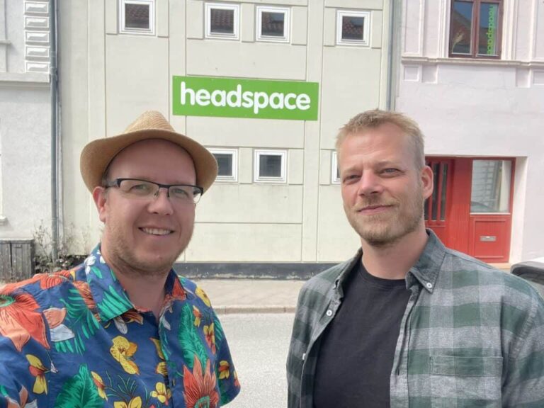 PRESSEMEDDELELSE - Nakskov Revyen hjælper børn og unge i Lolland kommune