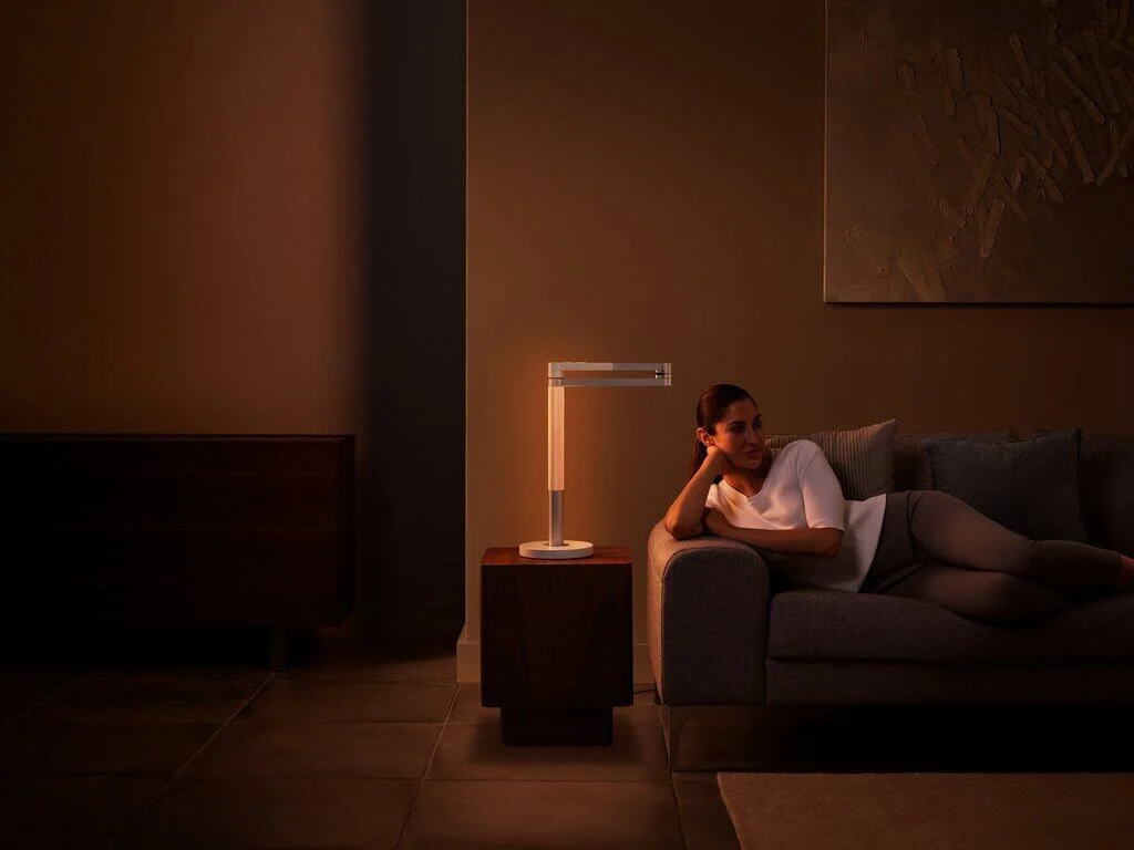 PRESSEMEDDELELSE: Dyson lancerer banebrydende, intelligent Smart Home-lampe PRESSEMEDDELELSE: Dyson lancerer banebrydende, intelligent Smart Home-lampe