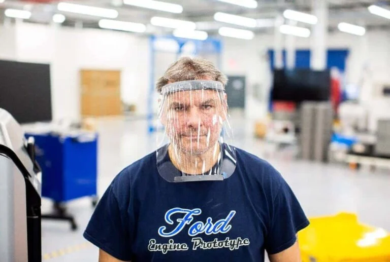 PRESSEMEDDELELSE: Ford producerer ansigtsmasker og respiratorer i samarbejde med 3M og GE Healthcare