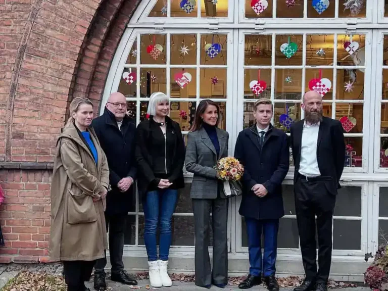 PRESSEMEDDELELSE - Hendes Kongelige Højhed Prinsesse Marie aflagde et besøg hos foreningen Stop Spild Af Mad i egenskab af protektor