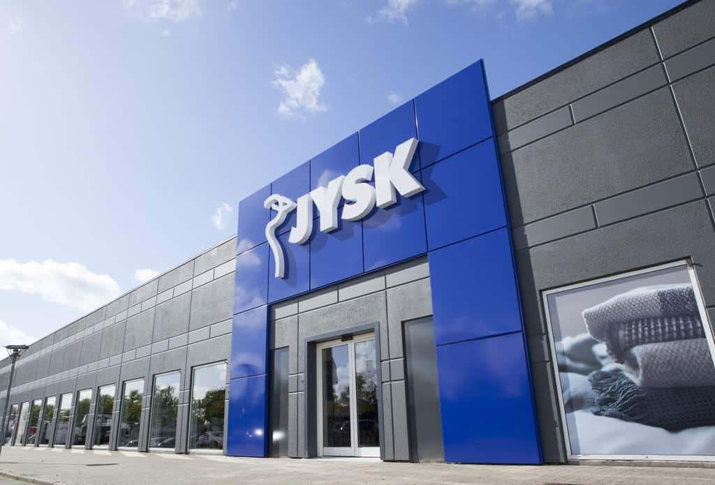PRESSEMEDDELELSE: JYSK giver medarbejdere fri efter jubilæumsfest