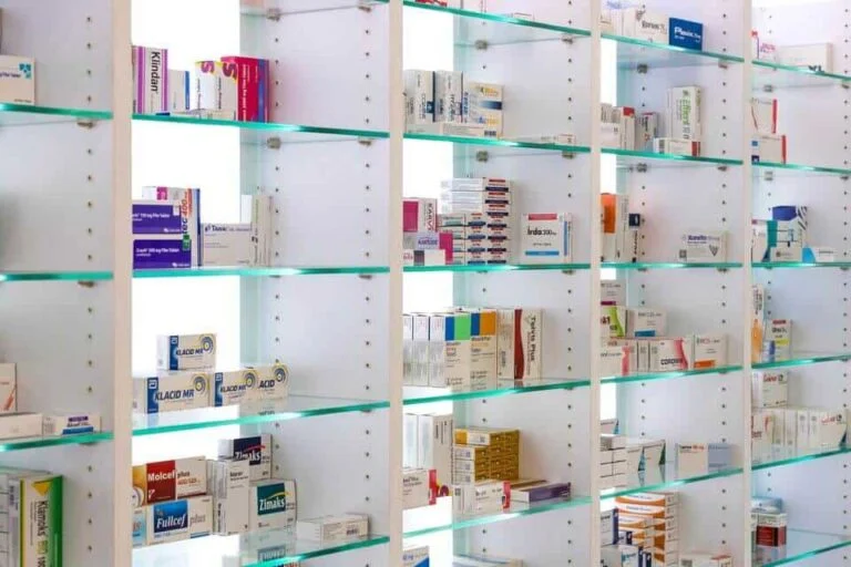 PRESSEMEDDELELSE: Nettet flyder med forfalsket medicin