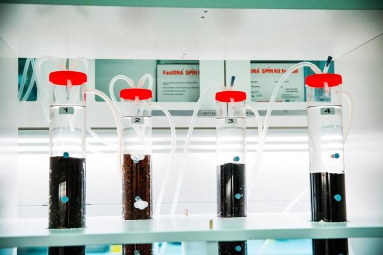 PRESSEMEDDELELSE: Ny bioteknologi skal bekæmpe forurenet drikkevand med vandværkets bakterier