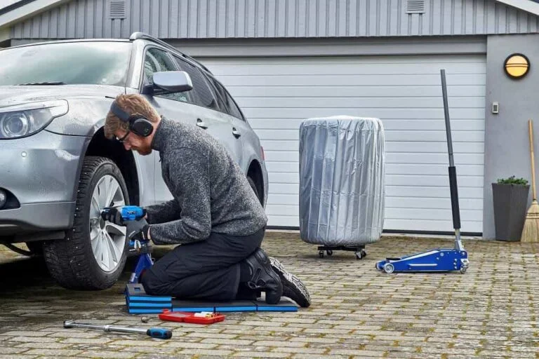 PRESSEMEDDELELSE: Sådan gør du bilen køreklar til vinterhalvåret
